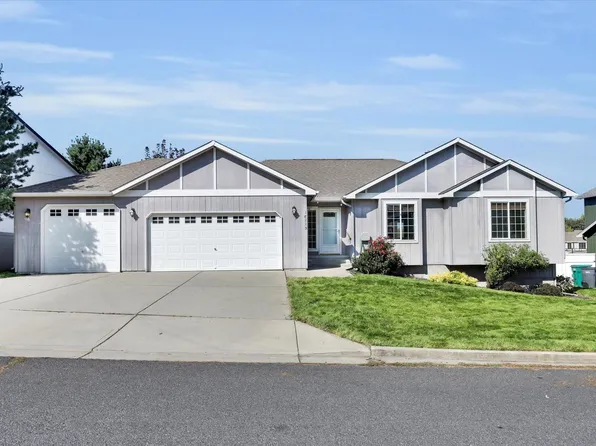 18215 E Crescent Dr, Greenacres, WA 99016