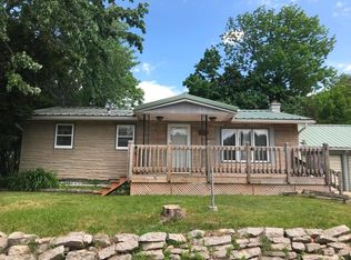 113 N 41st St, Manitowoc, WI 54220