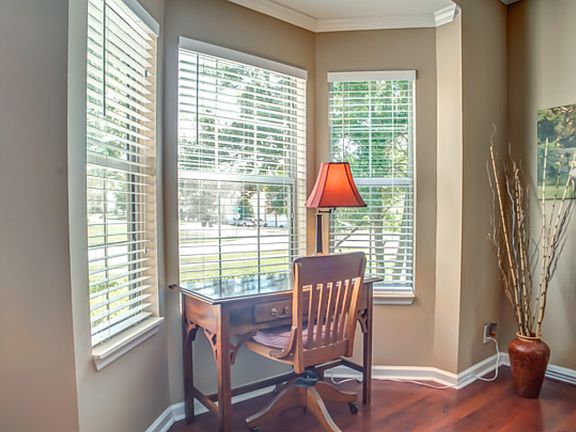 5th image of 2242 Falcon Creek Dr