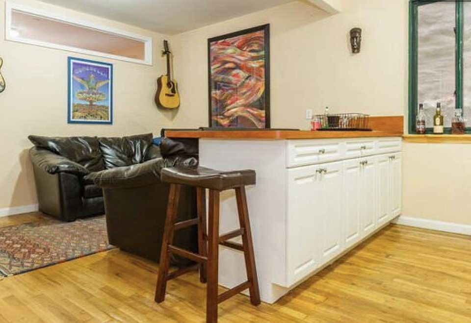 1st image of 608 E 11th St APT 5A