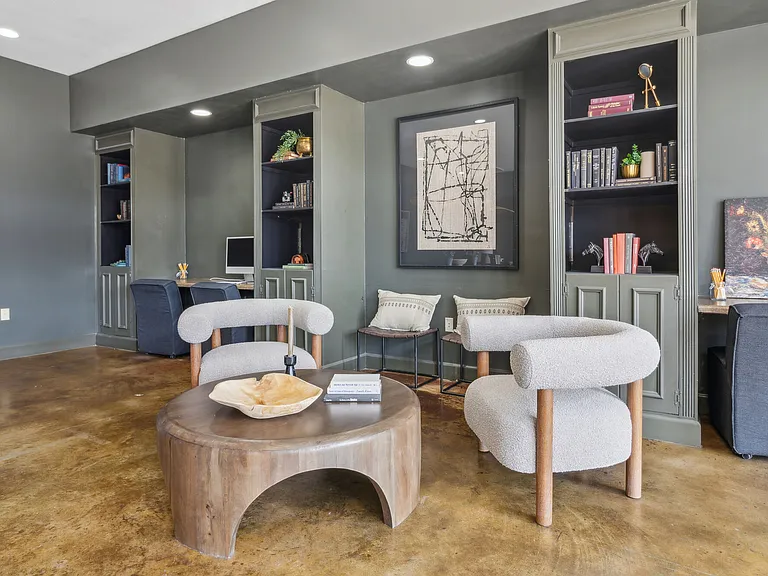 The Grand at Magnolia Pointe — Photo 14
