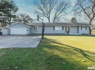 4330 Cheyenne Ave, Davenport, IA 52806