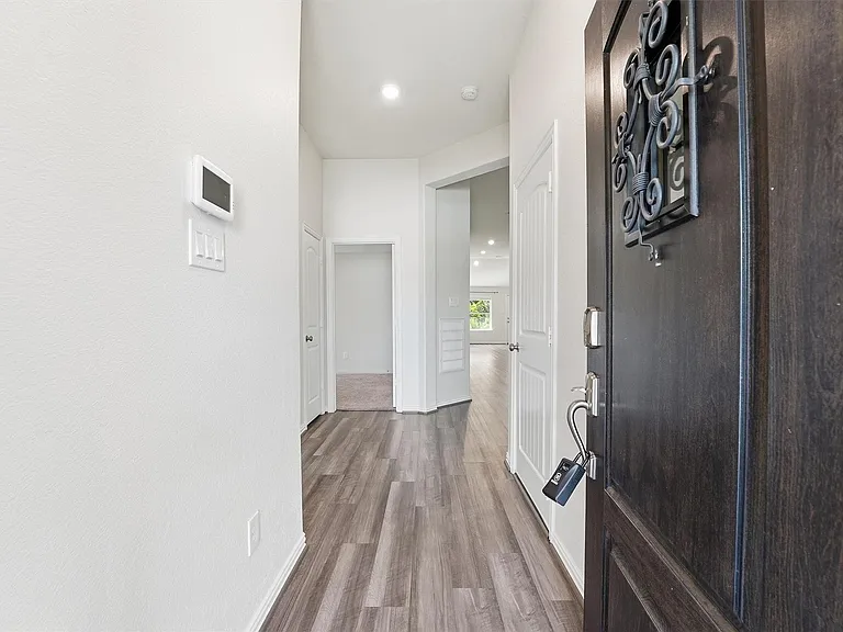 28106 Aspen Horizon Dr — Photo 2
