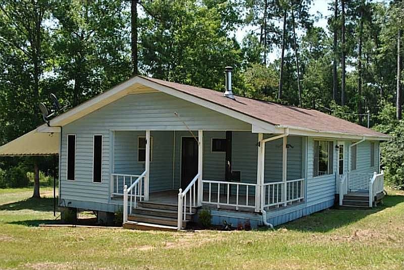 1st image of 301 Log Cabin Ln