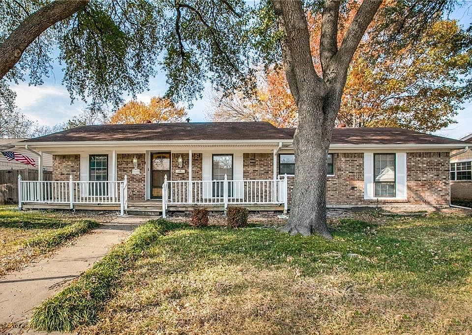 1st image of 1013 Briar Way