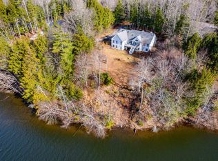 105 Pemigewasset Shores Drive, Bristol, NH 03222