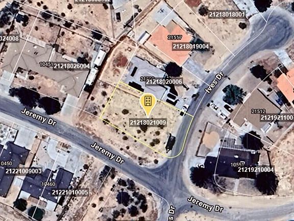 4th image of Ives Dr