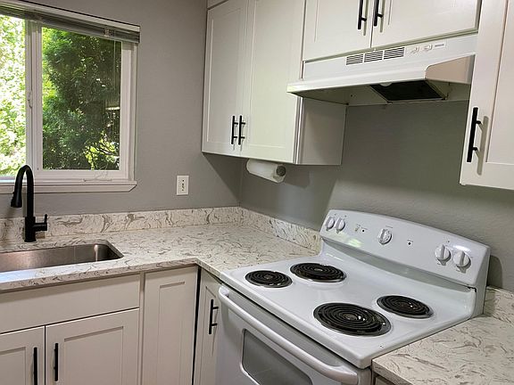 2nd image of 12703 48th Ave NE APT 2