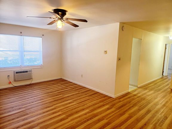 3rd image of 404 Woodcliff Ave #3101