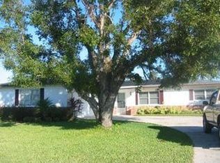 2403 SE 16th St, Cape Coral, FL 33990