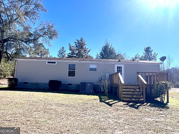 4th image of 141 Shady Oaks Rd
