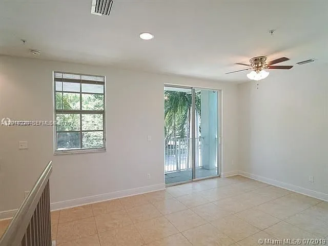 7738 NW 5th St — Photo 5