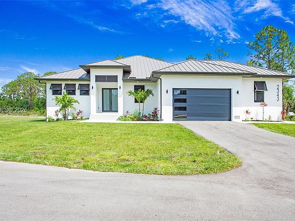 4th image of 2343 Oil Well Rd