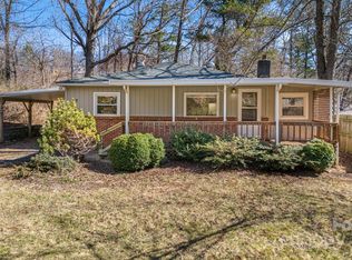 7 Lunsford Rd, Asheville, NC 28805