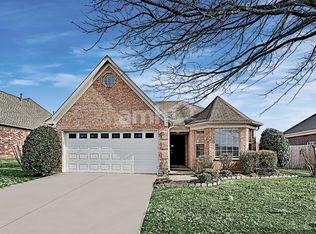 5890 Fredrick Dr, Southaven, MS 38671