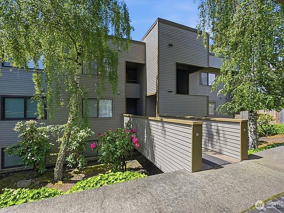 3rd image of 4893 76th Street SW #E203