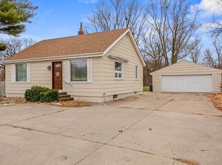 1819 E Park Ave, Des Moines, IA 50320