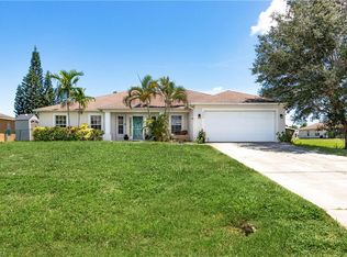 530 NE Van Loon Ln, Cape Coral, FL 33909