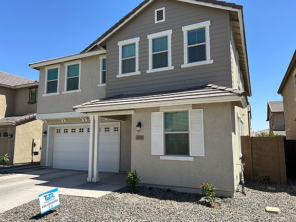 4th image of 2565 E Pelican Dr