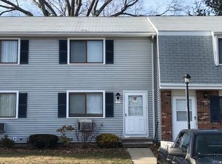 25 Heritage Woods, Wallingford, CT 06492