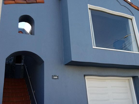 2nd image of 1608 Cayuga Ave