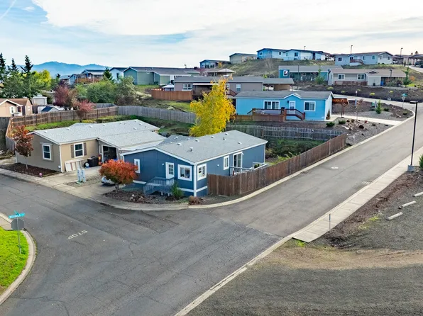 252 Wenaha Ln, Roseburg, OR 97471