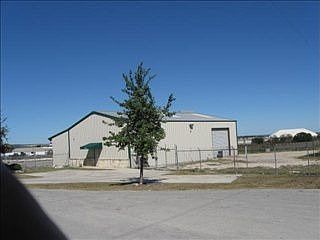 2nd image of 23 Nafta Cir