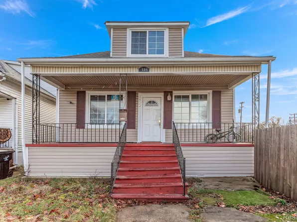5504 Harold St, Hamtramck, MI 48212