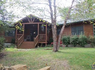 8623 SE California Ave, Wakarusa, KS 66546