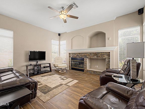 3rd image of 5525 E KAREN Drive