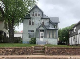 618 N 3rd St, Ishpeming, MI 49849