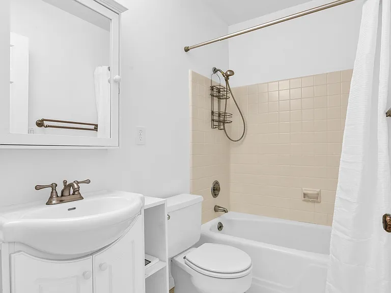 770 E Camino #0050 — Photo 24