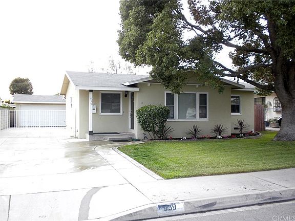 2nd image of 939 La Serena Dr