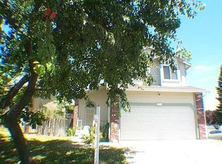 176 Creekside Cir, Sacramento, CA