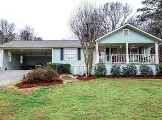 1077 Raccoon Creek Rd, Dallas, GA 30132