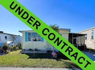 922 Cayman W, Venice, FL 34285
