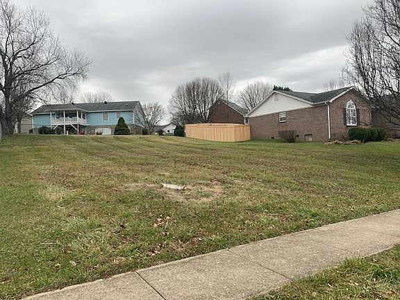 4th image of 135 Mallard Dr