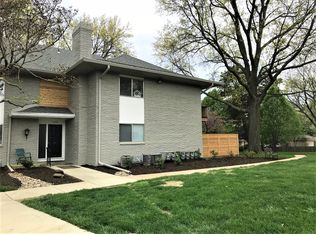 9532 Mission Rd APT 25, Overland Park, KS 66206