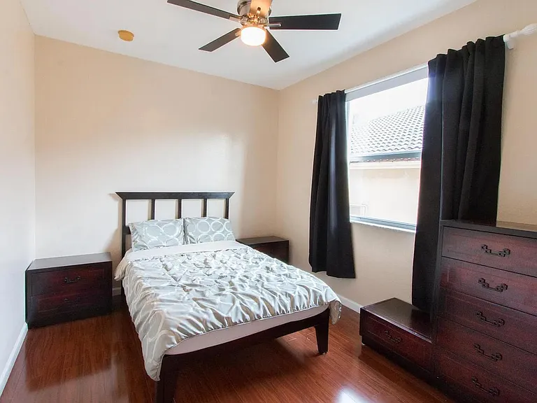 2257 Portofino Ave — Photo 15