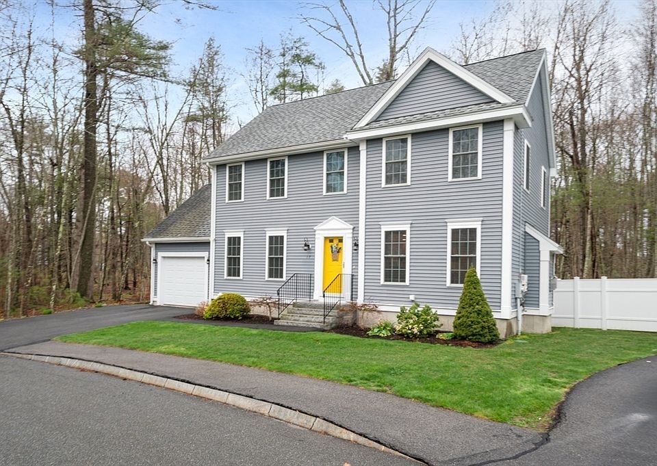 1st image of 17 Mason Ln #9
