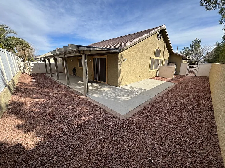 5805 Hawkeye Bell St — Photo 29