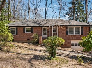 2696 Dodson Dr, East Pt, GA 30344