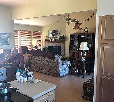 5th image of 7645 Shoreline Dr