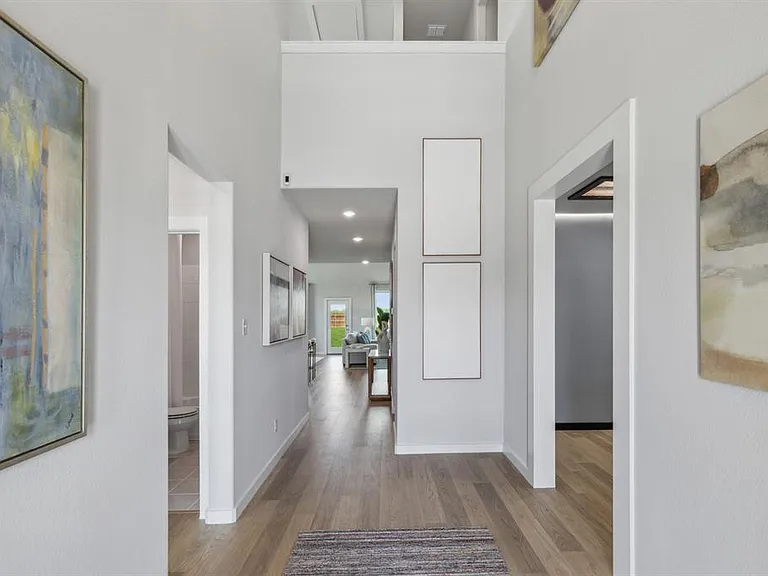 4700 Sandburg St — Photo 2