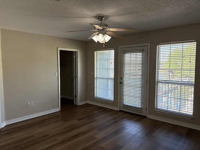 3230 Cumberland Rd #213 — Photo 11