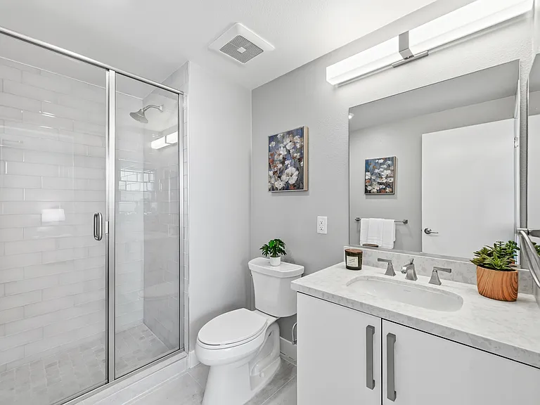 1048 Monroe St #307 — Photo 33