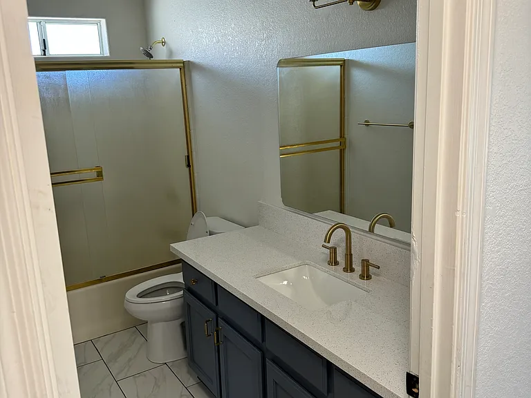 3062 Aladdin Dr — Photo 6