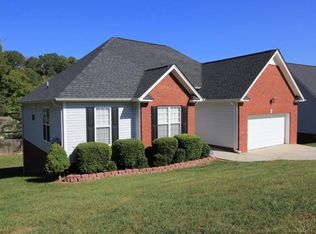 8193 Stillwater Cir, Ooltewah, TN 37363