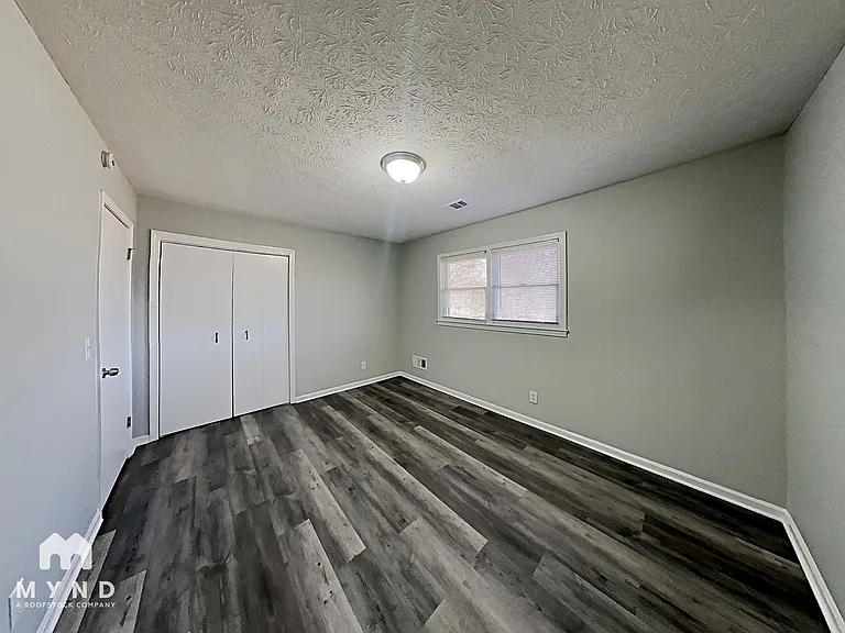 8156 Sweetwater St — Photo 11