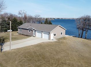 1608 Picnic Point Ln, Ivanhoe, MN 56149